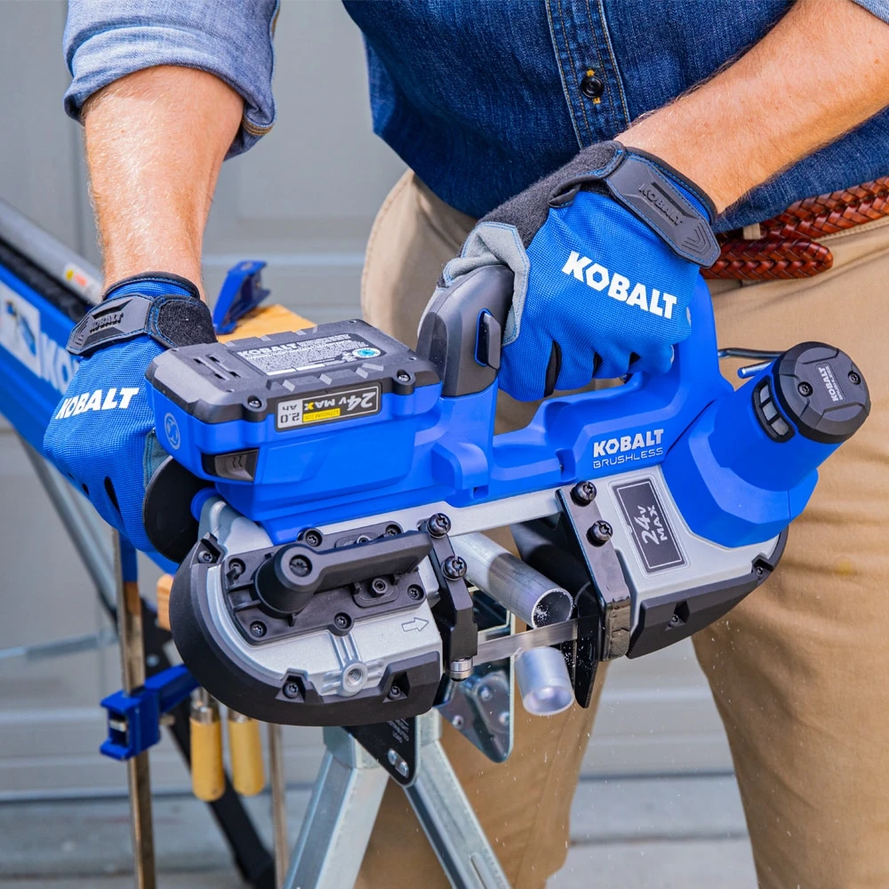 Kobalt 24-Volt 2.5-in Portable Band Saw ( Battery Not Included Charger Not Included ) 10 Kobalt 24-Volt 2.5-in Portable Band Saw ( Battery Not Included Charger Not Included ) - Image 10