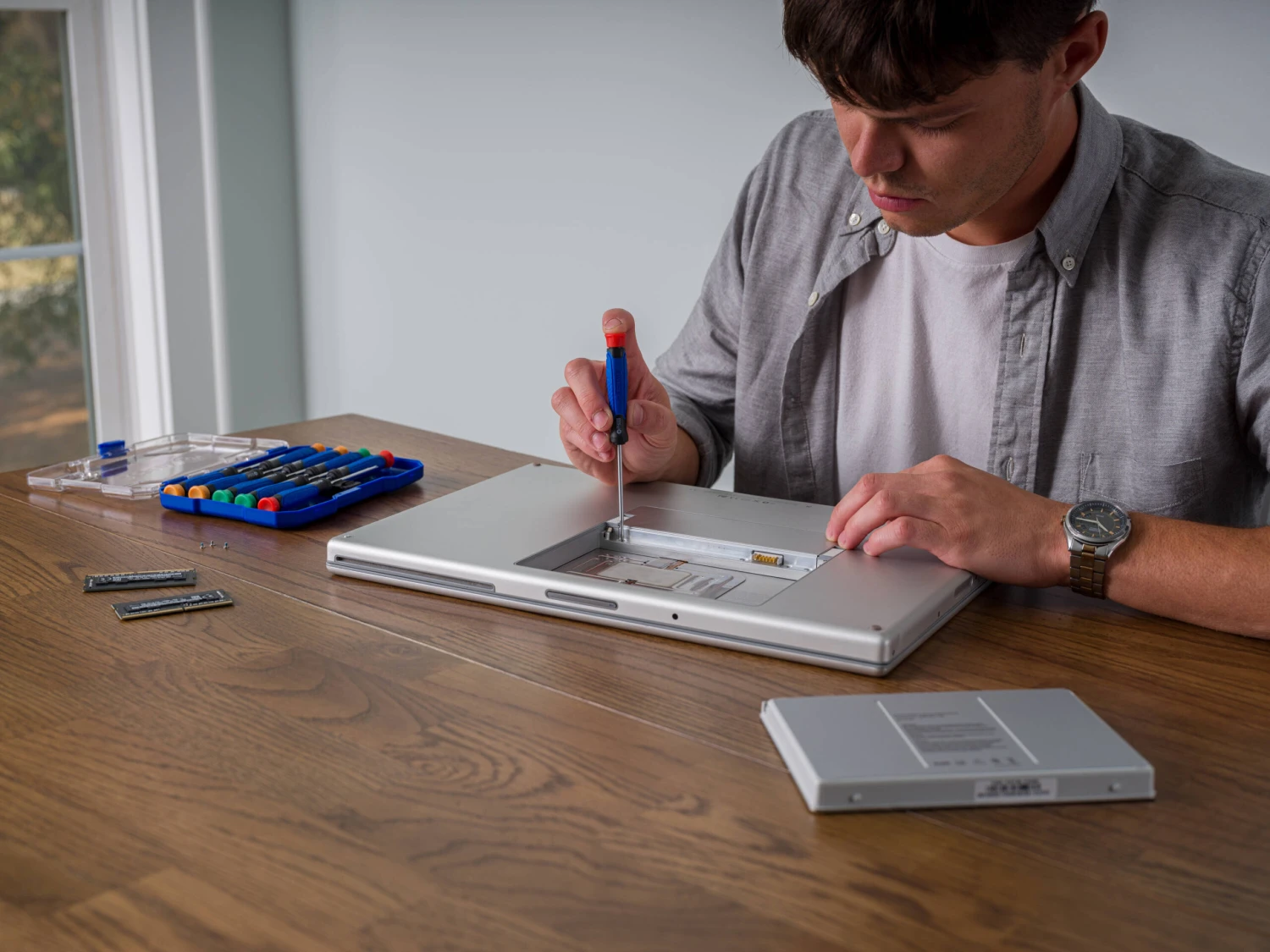 Kobalt Precision 10 -Piece 2-in Combination Tip Screwdriver Set 3 Kobalt Precision 10 -Piece 2-in Combination Tip Screwdriver Set - Image 3