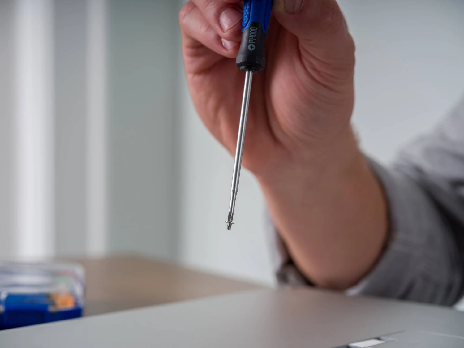 Kobalt Precision 10 -Piece 2-in Combination Tip Screwdriver Set 4 Kobalt Precision 10 -Piece 2-in Combination Tip Screwdriver Set - Image 4