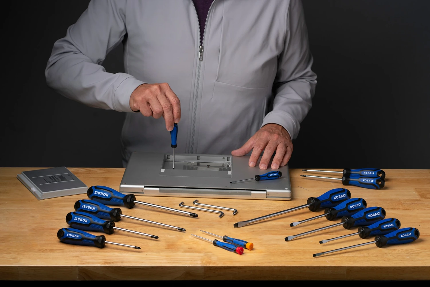 Kobalt 18 -Piece 8-in Magnetic Screwdriver Set 5 Kobalt 18 -Piece 8-in Magnetic Screwdriver Set - Image 5