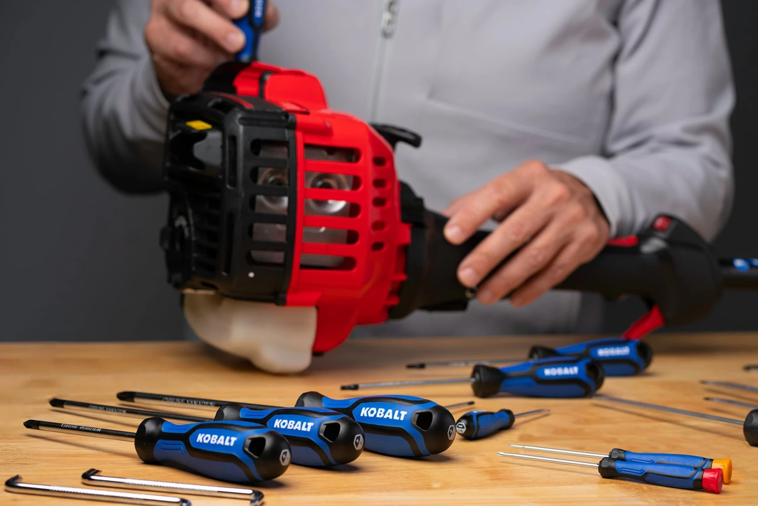 Kobalt 18 -Piece 8-in Magnetic Screwdriver Set 4 Kobalt 18 -Piece 8-in Magnetic Screwdriver Set - Image 4