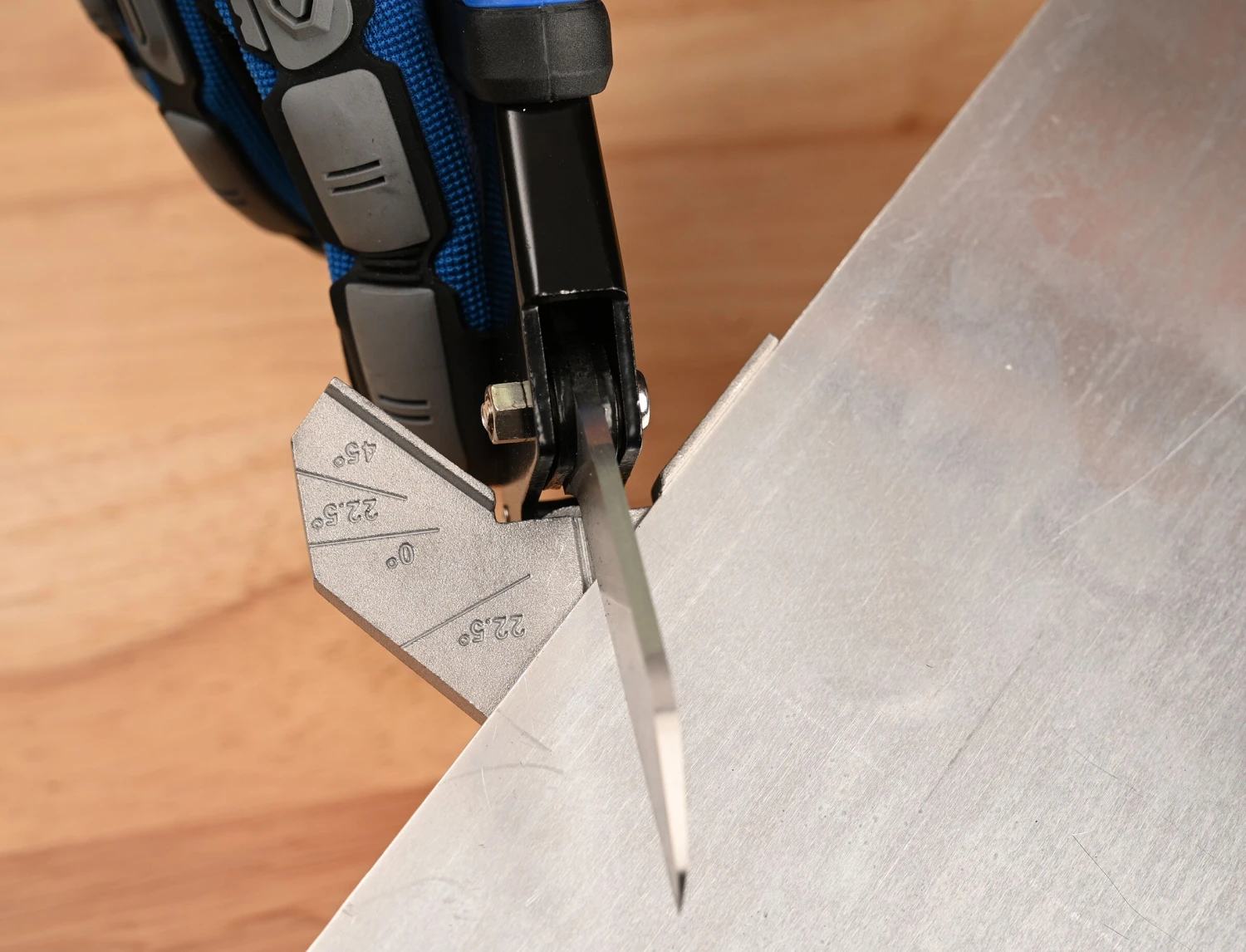 Kobalt Miter Stainless Steel Snips 7 Kobalt Miter Stainless Steel Snips - Image 7