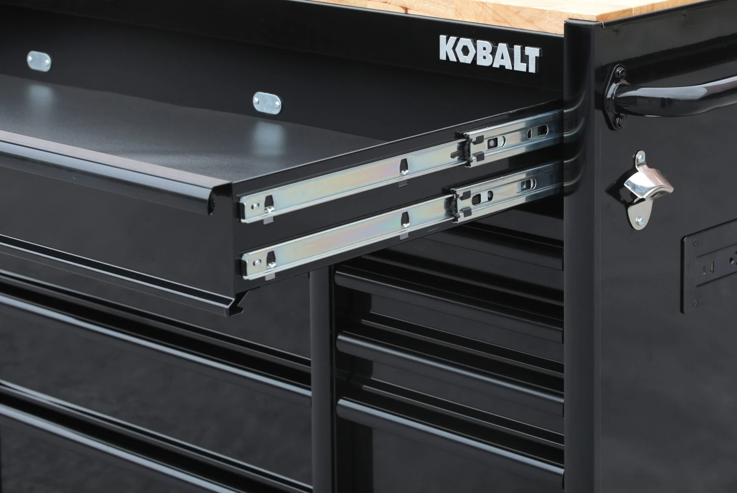 Kobalt KOBALT 59.8-in L X 42.7-in H 15 -Drawers Rolling Black Wood Work Bench 4 Kobalt KOBALT 59.8-in L X 42.7-in H 15 -Drawers Rolling Black Wood Work Bench - Image 4