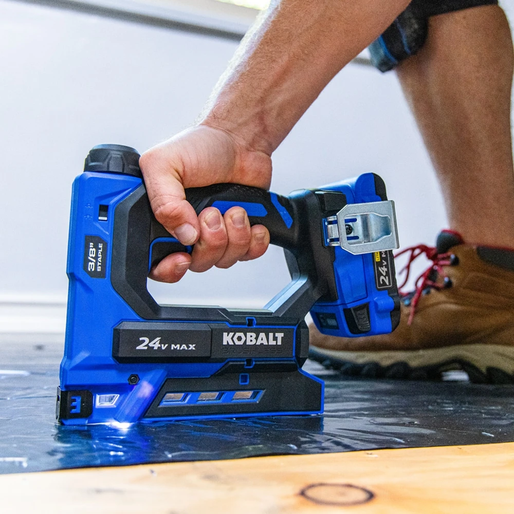 Kobalt XTR 20 -Gauge 3/8-in Medium Crown Finish Stapler ( Battery And Charger Not Included ) 13 Kobalt XTR 20 -Gauge 3/8-in Medium Crown Finish Stapler ( Battery And Charger Not Included ) - Image 13
