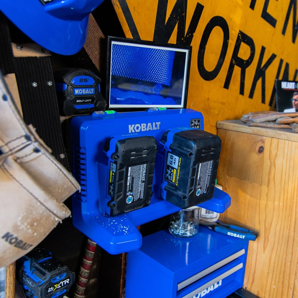 Kobalt 24 -Volt Lithium ( Battery Charger Station ) 10 Kobalt 24 -Volt Lithium ( Battery Charger Station ) - Image 10